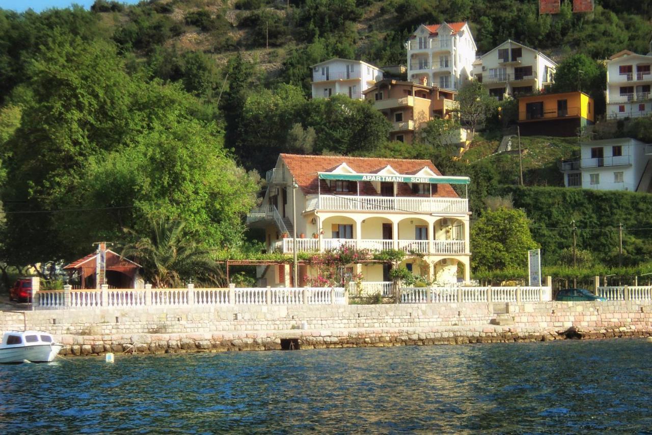 Stevovic Apartments Tivat Bagian luar foto