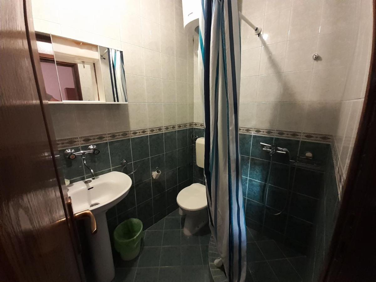 Stevovic Apartments Tivat Bagian luar foto